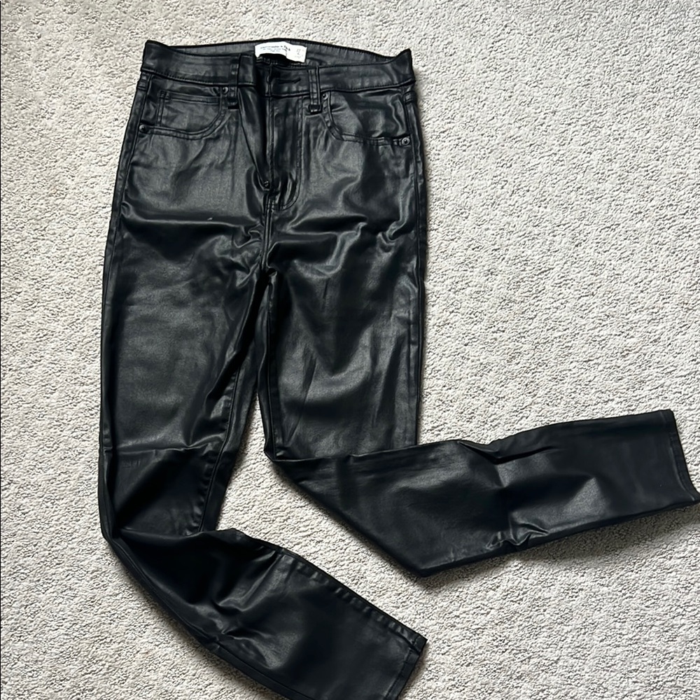 Abercrombie & Fitch Black Skinny Pants